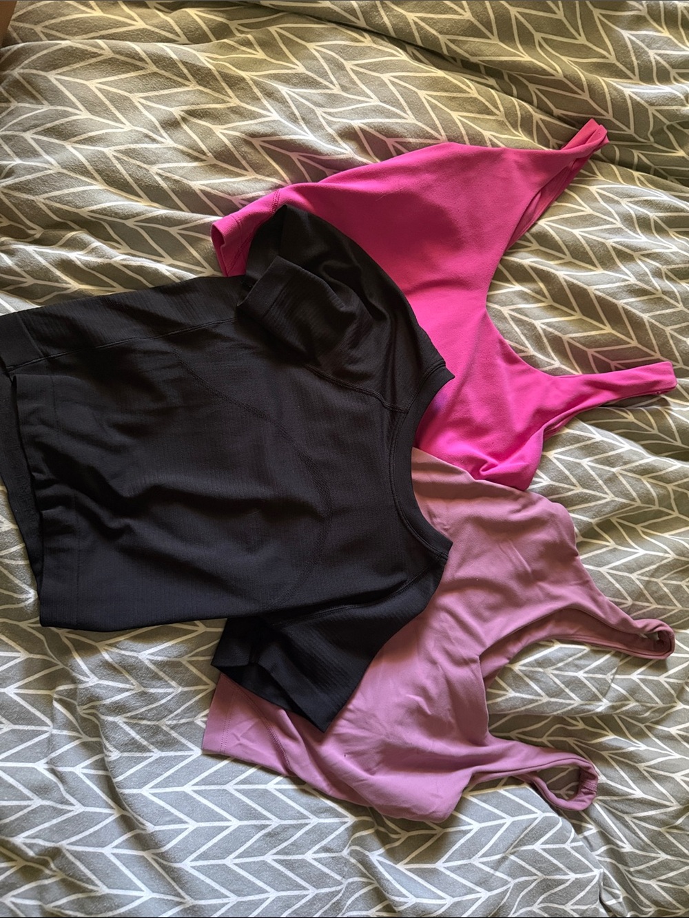 lululemon athletica Scoop Tank Trio — Black / Hot Pink / Mauve